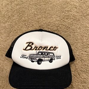 American Eagle Outfitters Black and White Hat